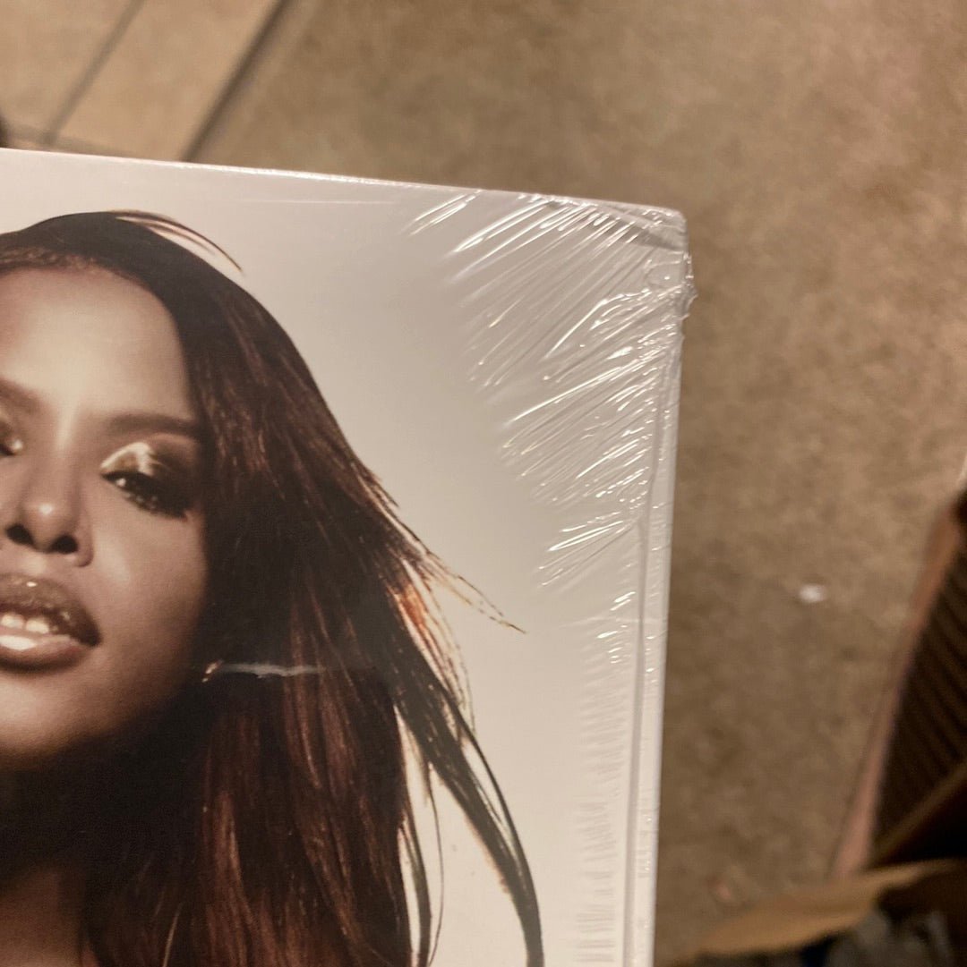 [Discounted] Aaliyah - Ultimate Aaliyah [3xLP]  (New Vinyl LP)