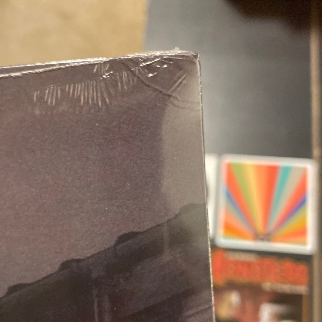 [Discounted] Arctic Monkeys - Favourite Worst Nightmare  (New Vinyl LP)
